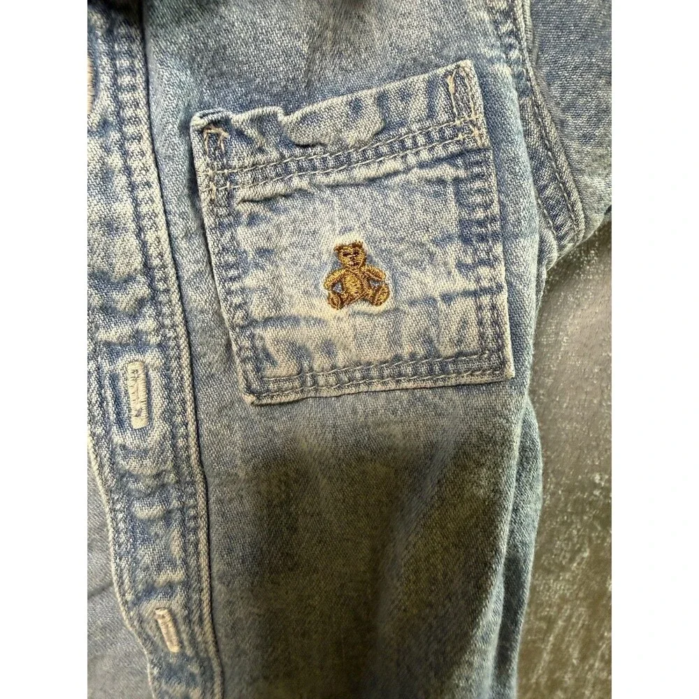 BabyGAP Distressed denim Short Sleeve button down shirt infant/toddler—12-18 Mos